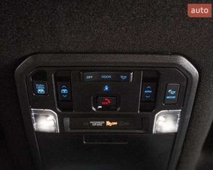 Чорний Тойота Тундра, об'ємом двигуна 3.45 л та пробігом 99 тис. км за 69999 $, фото 2 на Automoto.ua