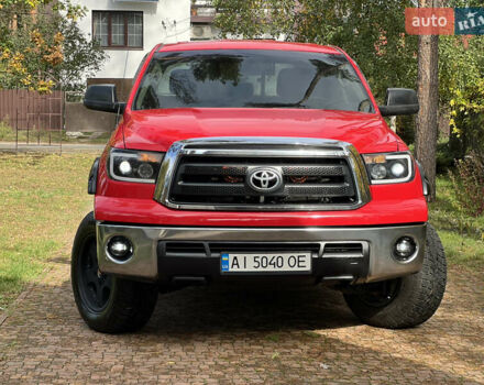 Красный Тойота Тундра, объемом двигателя 5.7 л и пробегом 205 тыс. км за 22900 $, фото 5 на Automoto.ua
