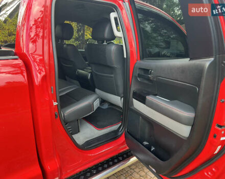 Красный Тойота Тундра, объемом двигателя 5.7 л и пробегом 205 тыс. км за 22900 $, фото 98 на Automoto.ua