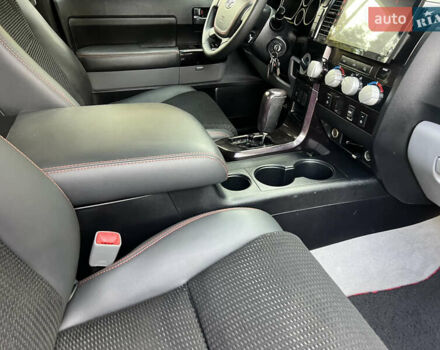 Красный Тойота Тундра, объемом двигателя 5.7 л и пробегом 205 тыс. км за 22900 $, фото 112 на Automoto.ua