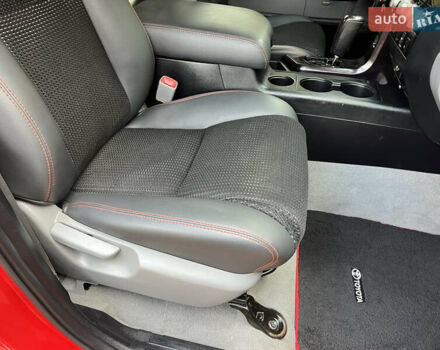 Красный Тойота Тундра, объемом двигателя 5.7 л и пробегом 205 тыс. км за 22900 $, фото 110 на Automoto.ua