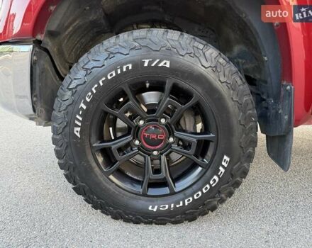 Красный Тойота Тундра, объемом двигателя 5.66 л и пробегом 106 тыс. км за 28800 $, фото 21 на Automoto.ua