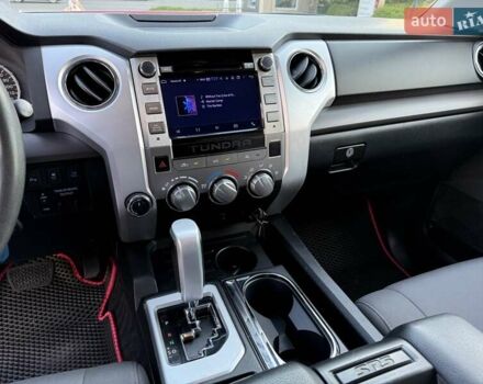 Красный Тойота Тундра, объемом двигателя 5.66 л и пробегом 106 тыс. км за 28800 $, фото 15 на Automoto.ua