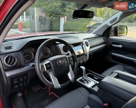 Красный Тойота Тундра, объемом двигателя 5.66 л и пробегом 106 тыс. км за 28800 $, фото 11 на Automoto.ua