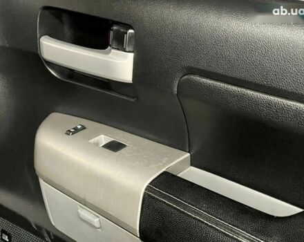 Тойота Тундра, объемом двигателя 0 л и пробегом 197 тыс. км за 24000 $, фото 24 на Automoto.ua