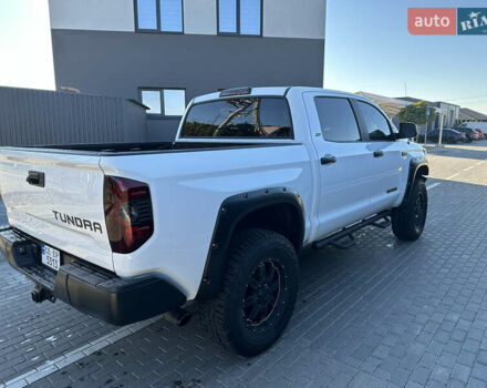 Тойота Тундра, объемом двигателя 5.66 л и пробегом 95 тыс. км за 39999 $, фото 3 на Automoto.ua