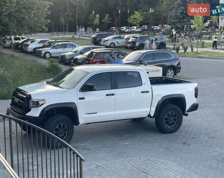 Тойота Тундра, объемом двигателя 5.66 л и пробегом 95 тыс. км за 39999 $, фото 12 на Automoto.ua