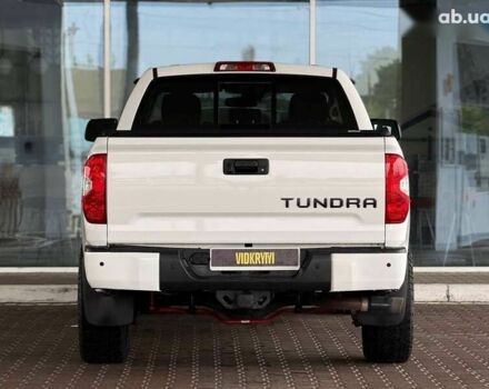 Тойота Тундра, об'ємом двигуна 5.7 л та пробігом 140 тис. км за 33450 $, фото 19 на Automoto.ua