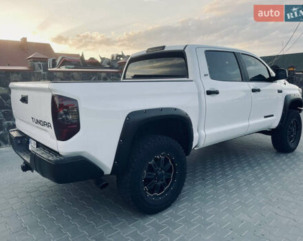 Тойота Тундра, объемом двигателя 5.66 л и пробегом 95 тыс. км за 39999 $, фото 13 на Automoto.ua
