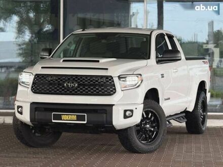 Тойота Тундра, объемом двигателя 5.7 л и пробегом 140 тыс. км за 32400 $, фото 1 на Automoto.ua