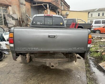 Серый Тойота Тундра, объемом двигателя 4.7 л и пробегом 200 тыс. км за 3200 $, фото 3 на Automoto.ua