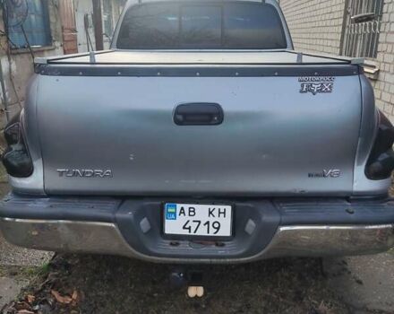 Серый Тойота Тундра, объемом двигателя 4.7 л и пробегом 300 тыс. км за 10300 $, фото 1 на Automoto.ua
