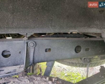 Серый Тойота Тундра, объемом двигателя 4.7 л и пробегом 300 тыс. км за 10300 $, фото 9 на Automoto.ua