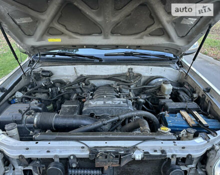 Сірий Тойота Тундра, об'ємом двигуна 4.66 л та пробігом 279 тис. км за 17500 $, фото 75 на Automoto.ua