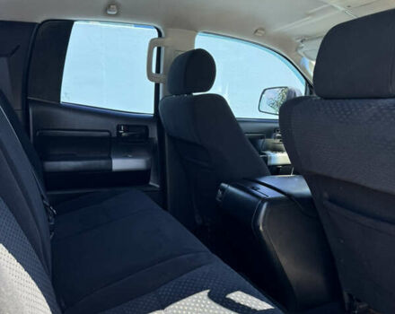 Серый Тойота Тундра, объемом двигателя 4.66 л и пробегом 321 тыс. км за 19900 $, фото 10 на Automoto.ua