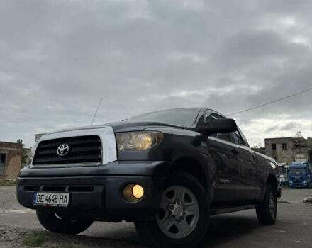 Серый Тойота Тундра, объемом двигателя 4.66 л и пробегом 321 тыс. км за 19900 $, фото 1 на Automoto.ua