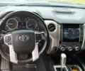 Серый Тойота Тундра, объемом двигателя 5.7 л и пробегом 162 тыс. км за 38500 $, фото 5 на Automoto.ua