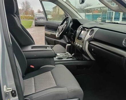 Серый Тойота Тундра, объемом двигателя 5.66 л и пробегом 95 тыс. км за 28350 $, фото 15 на Automoto.ua