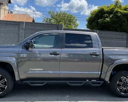 Тойота Тундра 2016 в Львове на Automoto.ua Серый Тойота Тундра, объемом двигателя 5.7 л и пробегом 190 тыс. км за 37000 $, фото 12 на Automoto.ua