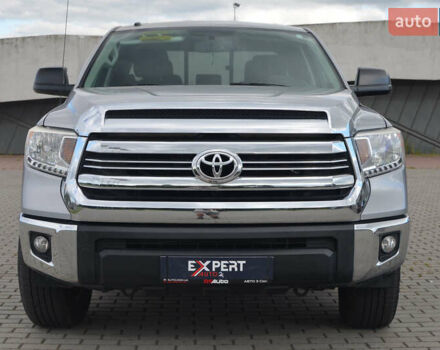 Сірий Тойота Тундра, об'ємом двигуна 5.7 л та пробігом 27 тис. км за 23490 $, фото 1 на Automoto.ua