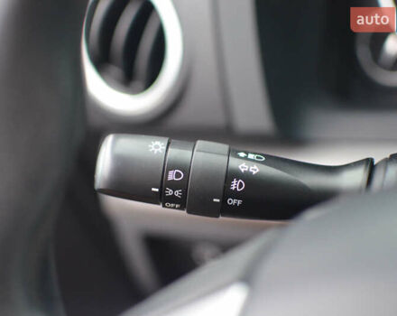 Сірий Тойота Тундра, об'ємом двигуна 5.7 л та пробігом 27 тис. км за 23490 $, фото 21 на Automoto.ua