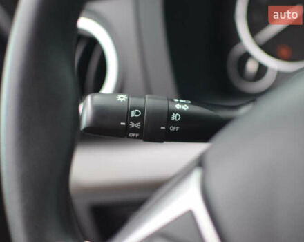 Сірий Тойота Тундра, об'ємом двигуна 5.7 л та пробігом 27 тис. км за 23490 $, фото 20 на Automoto.ua