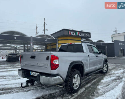 Сірий Тойота Тундра, об'ємом двигуна 5.7 л та пробігом 91 тис. км за 35000 $, фото 6 на Automoto.ua