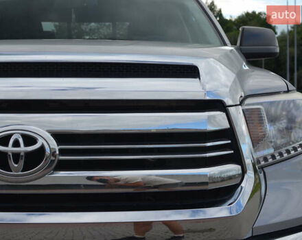 Сірий Тойота Тундра, об'ємом двигуна 5.7 л та пробігом 27 тис. км за 23490 $, фото 3 на Automoto.ua