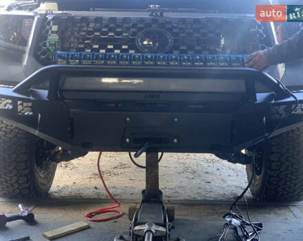 Сірий Тойота Тундра, об'ємом двигуна 5.66 л та пробігом 118 тис. км за 62000 $, фото 13 на Automoto.ua