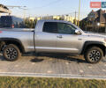 Серый Тойота Тундра, объемом двигателя 5.66 л и пробегом 15 тыс. км за 46000 $, фото 1 на Automoto.ua
