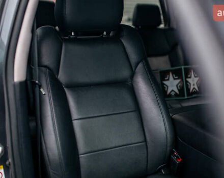 Серый Тойота Тундра, объемом двигателя 5.66 л и пробегом 115 тыс. км за 42500 $, фото 56 на Automoto.ua