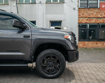 Серый Тойота Тундра, объемом двигателя 5.66 л и пробегом 115 тыс. км за 42500 $, фото 13 на Automoto.ua