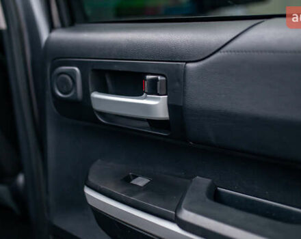 Серый Тойота Тундра, объемом двигателя 5.66 л и пробегом 115 тыс. км за 42500 $, фото 25 на Automoto.ua