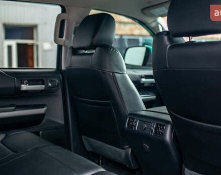 Серый Тойота Тундра, объемом двигателя 5.66 л и пробегом 115 тыс. км за 42500 $, фото 35 на Automoto.ua