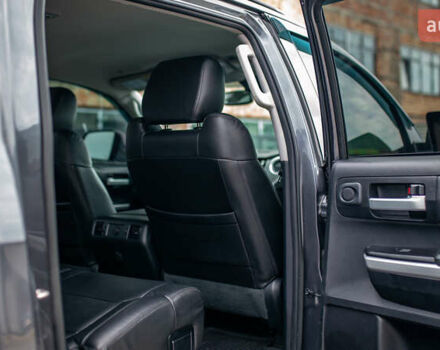 Серый Тойота Тундра, объемом двигателя 5.66 л и пробегом 115 тыс. км за 42500 $, фото 20 на Automoto.ua