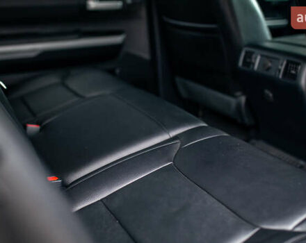 Серый Тойота Тундра, объемом двигателя 5.66 л и пробегом 115 тыс. км за 42500 $, фото 33 на Automoto.ua