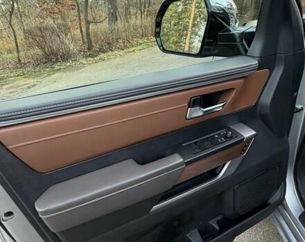 Серый Тойота Тундра, объемом двигателя 3.45 л и пробегом 32 тыс. км за 69900 $, фото 36 на Automoto.ua