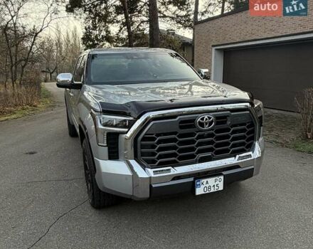 Серый Тойота Тундра, объемом двигателя 3.45 л и пробегом 32 тыс. км за 69900 $, фото 1 на Automoto.ua