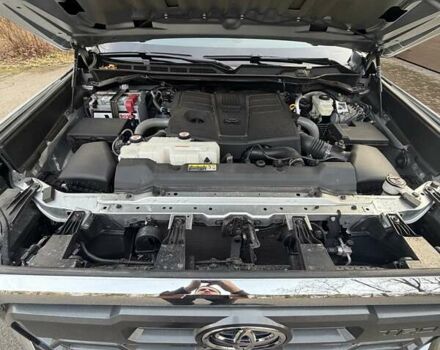 Серый Тойота Тундра, объемом двигателя 3.45 л и пробегом 32 тыс. км за 69900 $, фото 19 на Automoto.ua