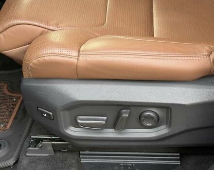 Серый Тойота Тундра, объемом двигателя 3.45 л и пробегом 32 тыс. км за 69900 $, фото 38 на Automoto.ua