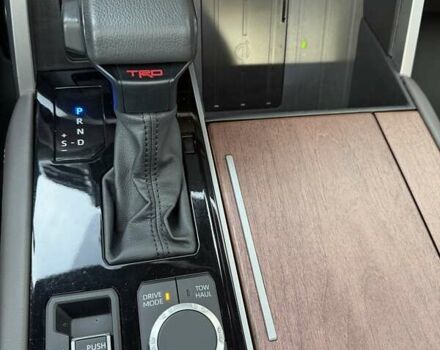 Серый Тойота Тундра, объемом двигателя 3.45 л и пробегом 32 тыс. км за 69900 $, фото 49 на Automoto.ua