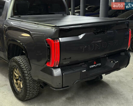 Серый Тойота Тундра, объемом двигателя 3.45 л и пробегом 8 тыс. км за 100500 $, фото 12 на Automoto.ua