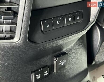 Серый Тойота Тундра, объемом двигателя 3.45 л и пробегом 8 тыс. км за 110000 $, фото 42 на Automoto.ua