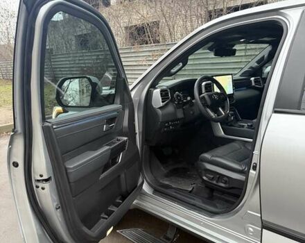 Серый Тойота Тундра, объемом двигателя 3.45 л и пробегом 4 тыс. км за 92000 $, фото 19 на Automoto.ua