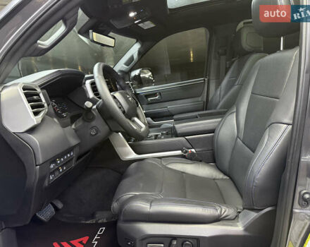 Серый Тойота Тундра, объемом двигателя 3.45 л и пробегом 8 тыс. км за 100500 $, фото 21 на Automoto.ua