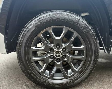 Серый Тойота Тундра, объемом двигателя 3.45 л и пробегом 4 тыс. км за 92000 $, фото 16 на Automoto.ua