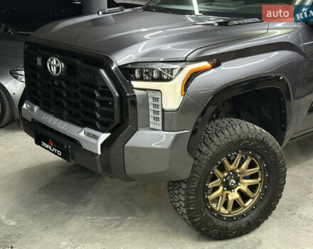 Серый Тойота Тундра, объемом двигателя 3.45 л и пробегом 8 тыс. км за 100500 $, фото 8 на Automoto.ua