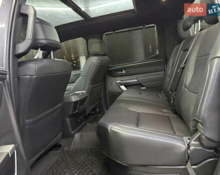 Серый Тойота Тундра, объемом двигателя 3.45 л и пробегом 8 тыс. км за 100500 $, фото 23 на Automoto.ua