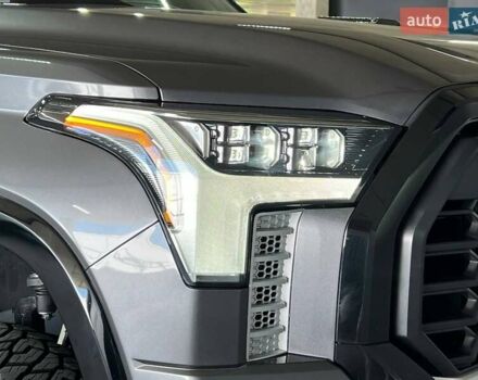 Серый Тойота Тундра, объемом двигателя 3.45 л и пробегом 8 тыс. км за 110000 $, фото 11 на Automoto.ua