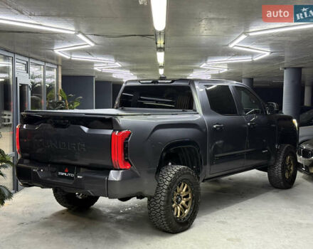 Серый Тойота Тундра, объемом двигателя 3.45 л и пробегом 8 тыс. км за 100500 $, фото 13 на Automoto.ua